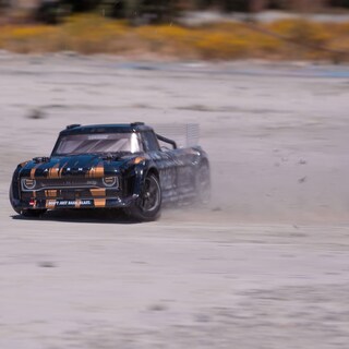 Foto 6 | Camión Rc Arrma Infraction 1/8 4x4 3s Blx 4wd All-road Rtr - Venta Internacional.