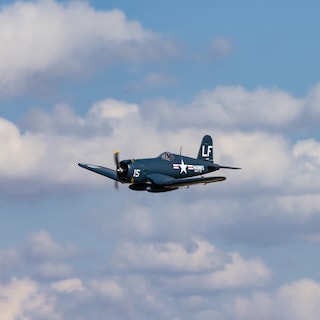 Foto 6 | Avión Teledirigido E-flite F4u-4 Corsair 1,2 M Pnp Efl18575 - Venta Internacional.