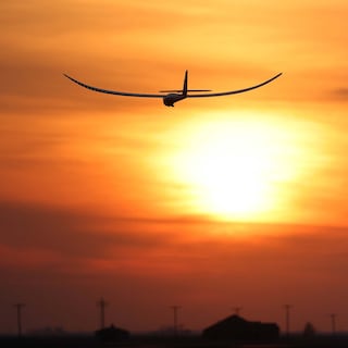 Foto 3 | Avión Teledirigido E-flite Night Radian 2.0 M Pnp Con Luces Led - Venta Internacional.