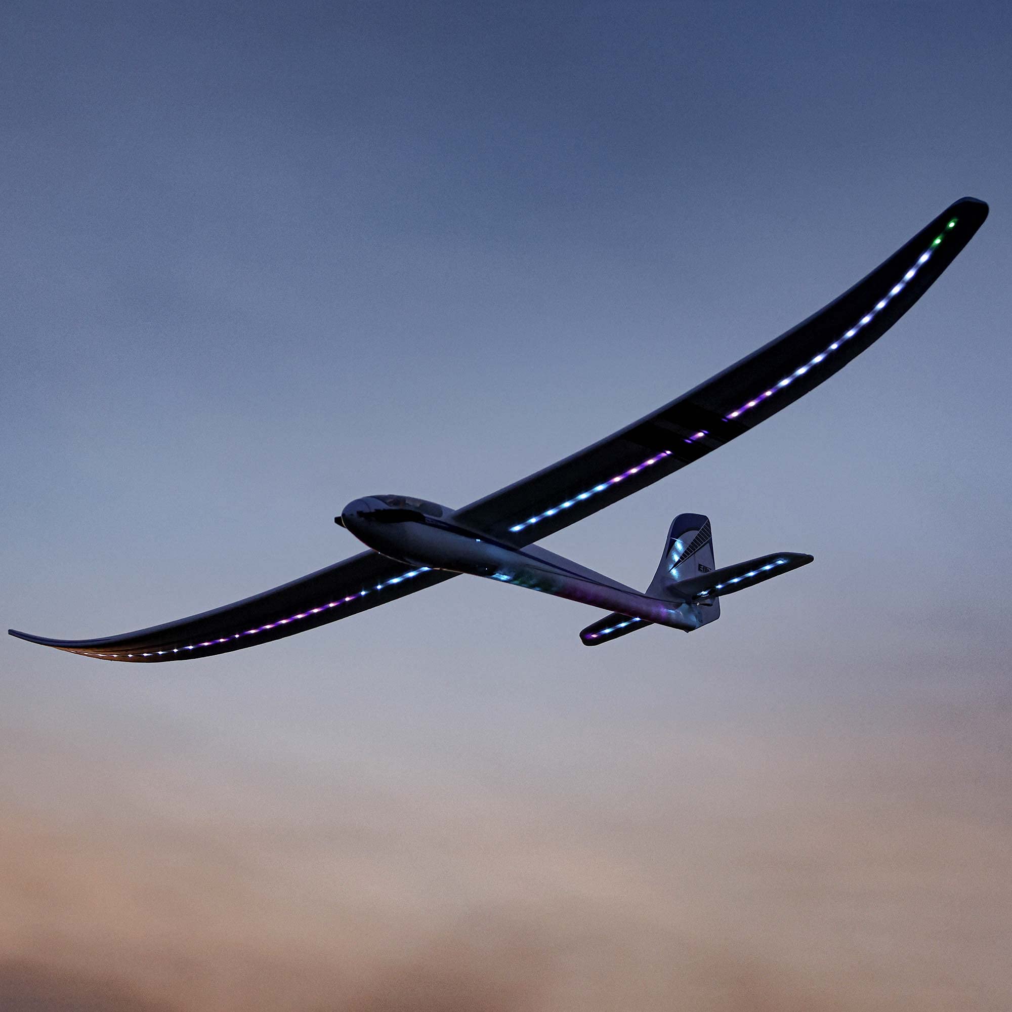 Foto 7 | Avión Teledirigido E-flite Night Radian 2.0 M Pnp Con Luces Led - Venta Internacional.