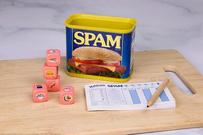 Foto 5 | Juego Coleccionable De Yahtzee Yahtzee Spam Brand Con Dados Personalizados - Venta Internacional.