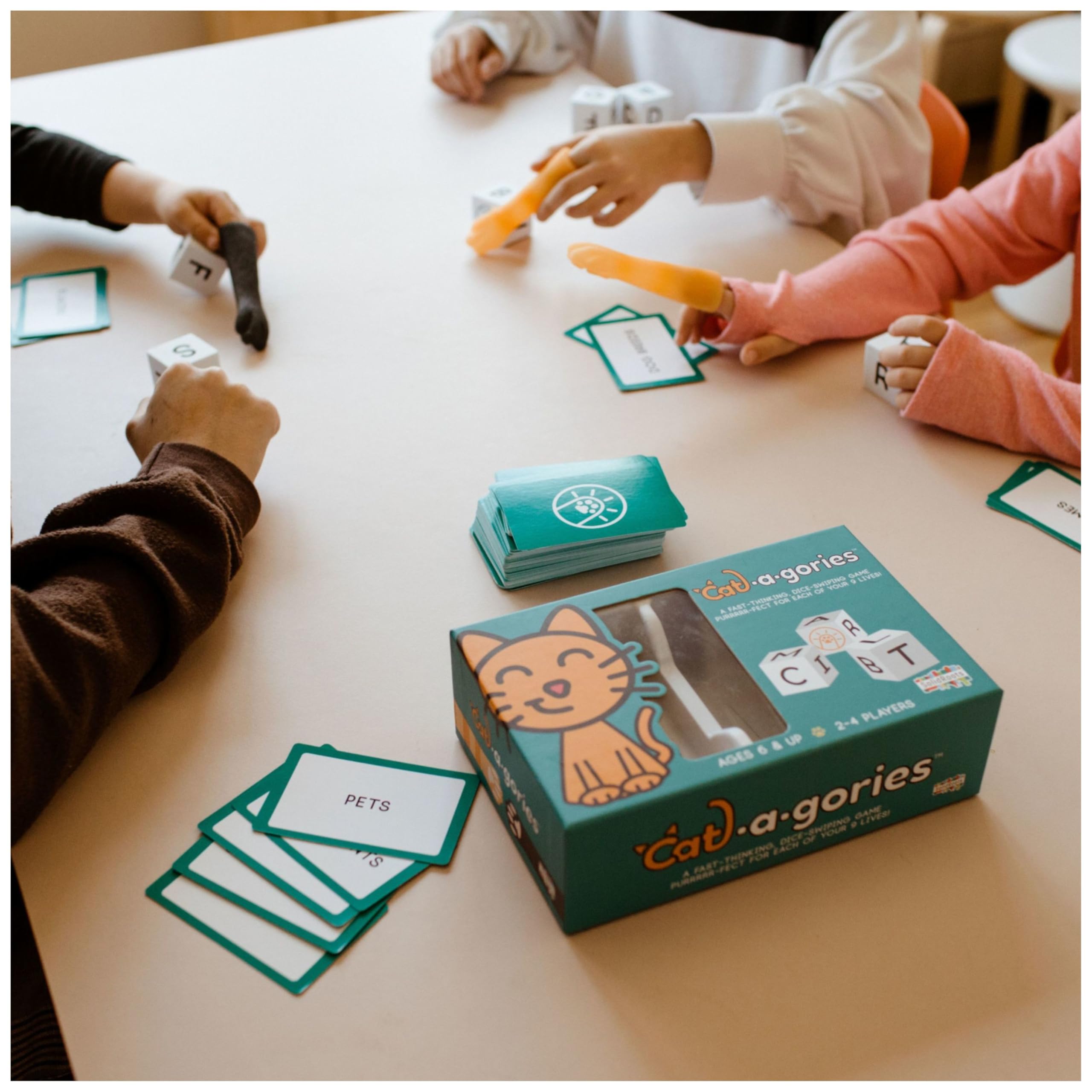 Foto 7 | Juego De Dados Spin Master Games Solidroots Cat-a-gories Desde Hace Más De 6 Años - Venta Internacional.