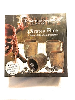 Foto 1 | Juego Pirates Pirates Dice De Piratas Del Caribe Con Tazas Y Dados - Venta Internacional.