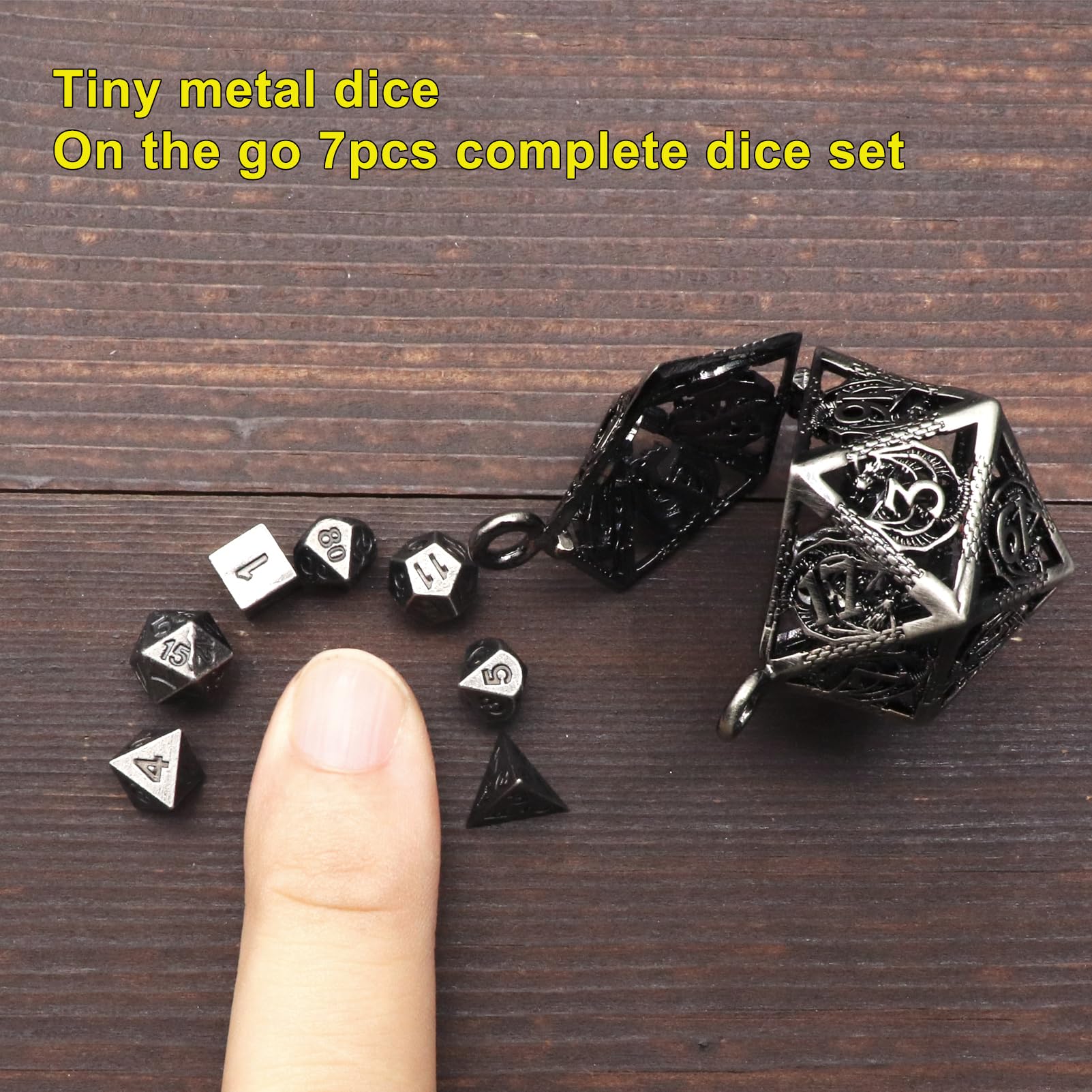 Foto 4 pulgar | Juego de Dados Haxtec Mini Metal DnD con Contenedor para Collar y Llavero - Venta Internacional