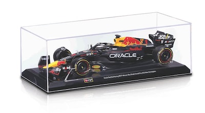 Foto 1 | Auto Burago Formula 1 A Escala 1:24 Race Oracle Rb19 (2023) W/helmet (2023) Color Azul