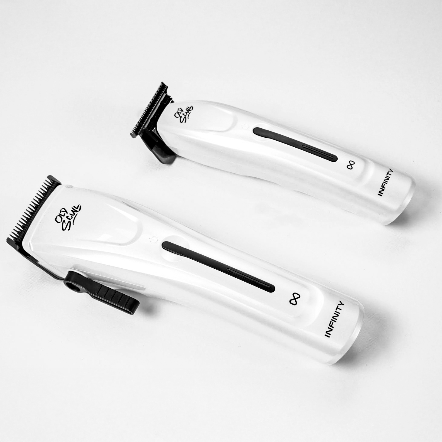 Foto 3 pulgar | Infinity Combo Old Scull Clipper + Trimmer Máquinas Barbería