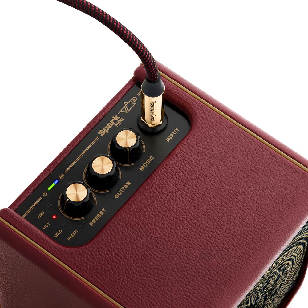 Foto 5 pulgar | Amplificador De Guitarra Inteligente Portátil Edición Especial Steve Vai Positive Grid Spark Mini Vai Color Vino De 10w