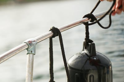 Foto 5 | Boat Fender Polyform G-4 Negro Para Barcos De 20 A 30 Pies - Venta Internacional.