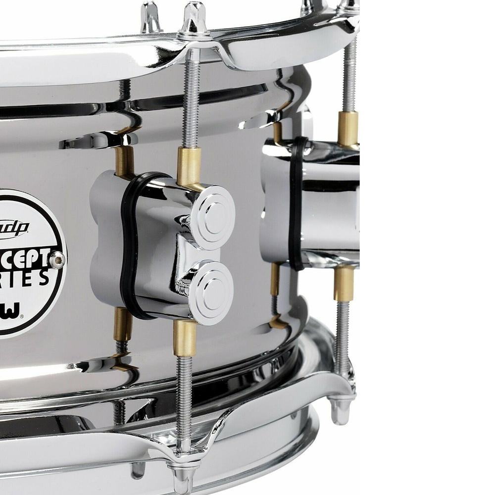 Foto 4 pulgar | Tarola Concept Series Black Nickel Pacific Drums Pdsn6513bncr Plateado 13x6.5