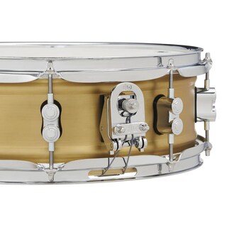 Foto 2 | Tarola Concept Series Brass Pacific Drums Pdsn0514nbbc Dorado de 14x5”