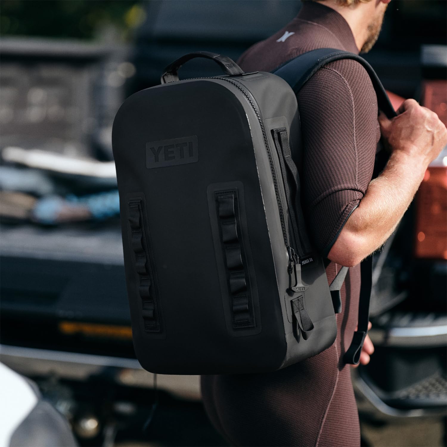 Foto 6 | Mochila Yeti Panga 28 Negra Con Separadores Internos - Venta Internacional.
