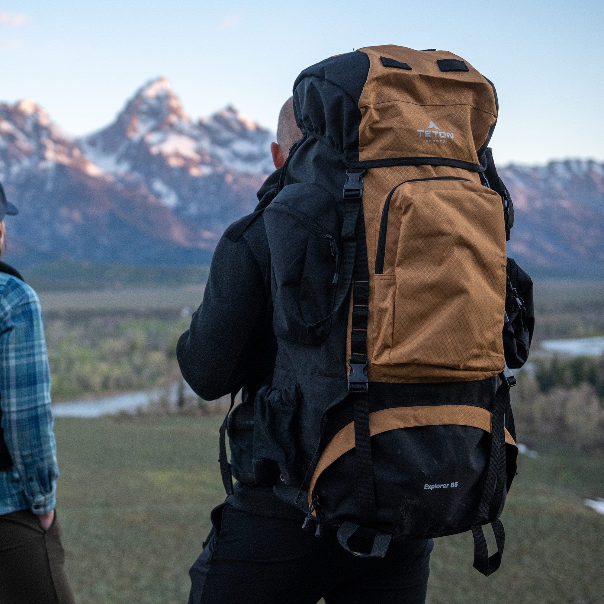 Foto 4 pulgar | Mochila Explorer 85l Backpacking Café Teton