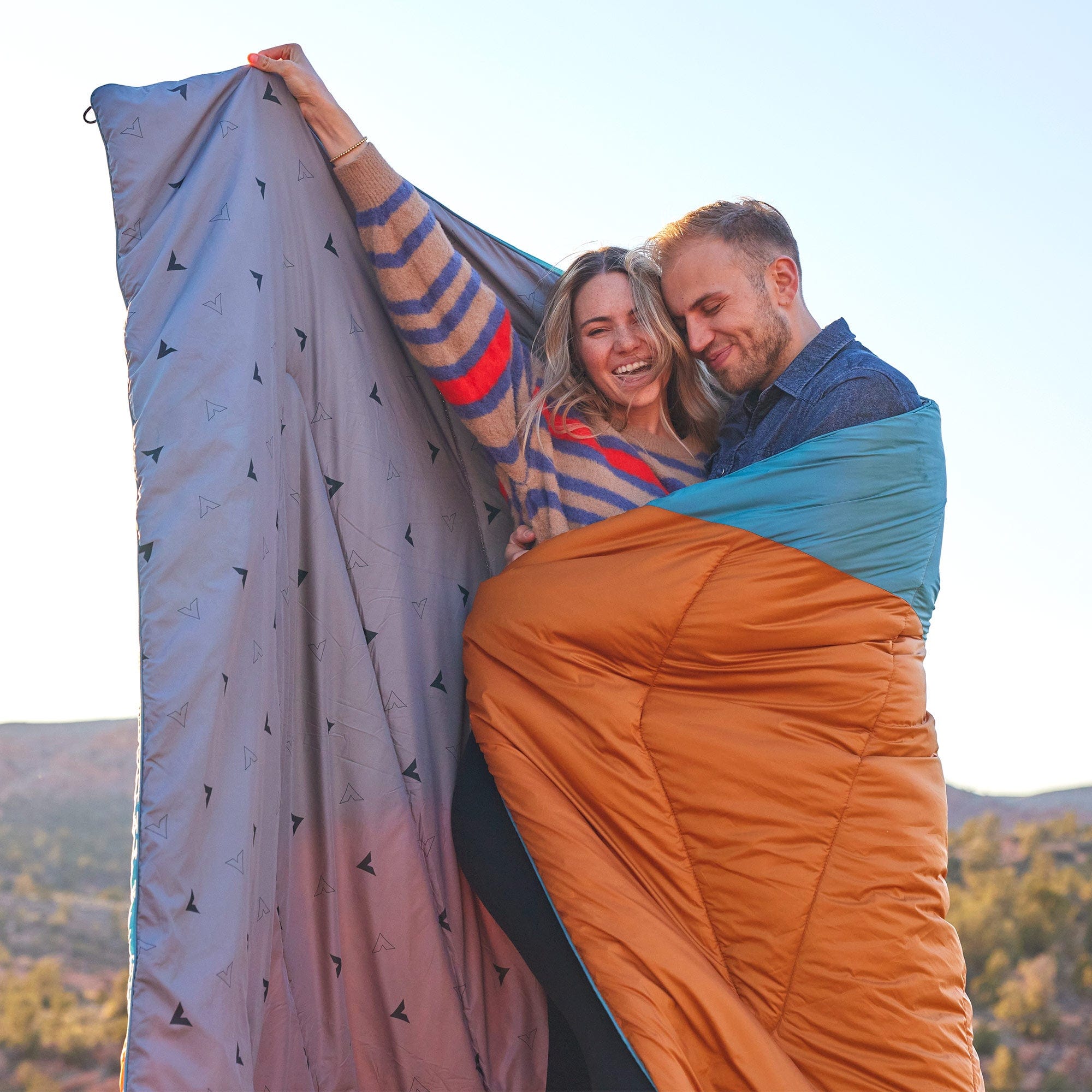 Foto 4 | Colcha Para Exteriores Acadia Mammoth Para Dos Personas  Azul / Gris Teton