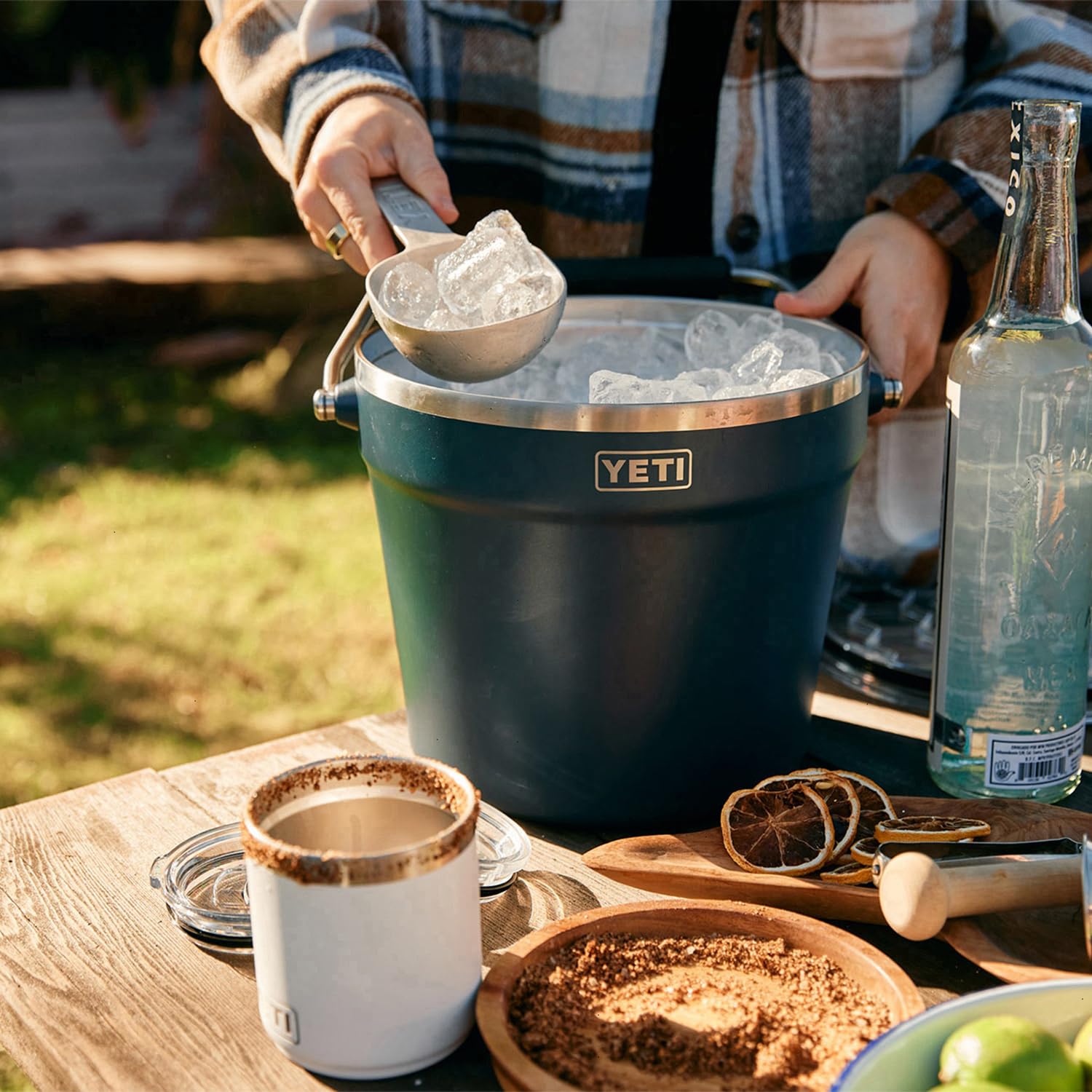 Foto 7 pulgar | Cubo Para Bebidas Yeti Rambler Big Sky Blue De Acero Inoxidable - Venta Internacional.