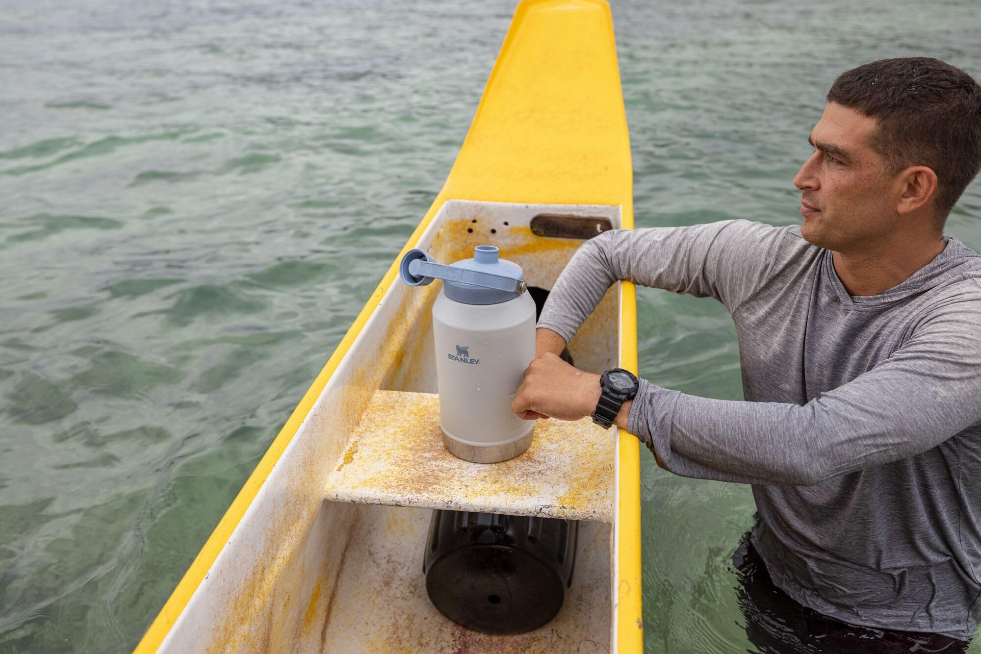 Foto 4 | Jarra De Agua Stanley Iceflow Fast Flow 2.8 L De Acero Inoxidable Reciclado - Venta Internacional.