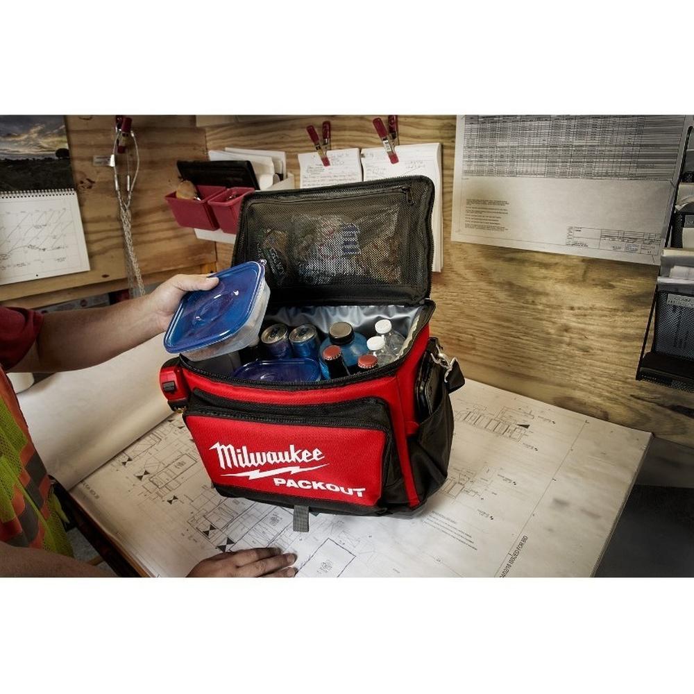 Foto 6 pulgar | Hielera Packout con Destapador Milwaukee Mw-48228302