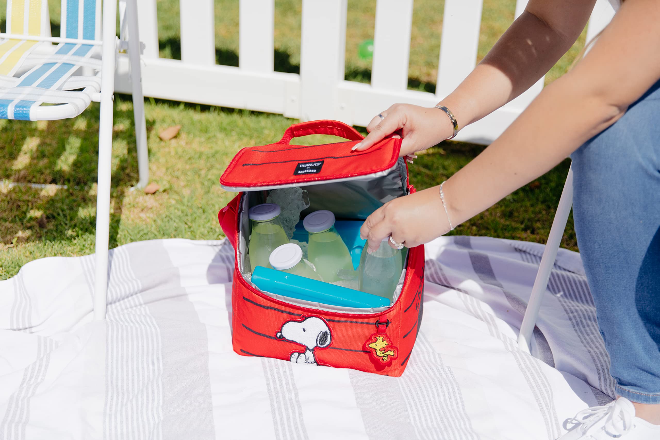 Foto 6 pulgar | Nevera Isotérmica Igloo Snoopy's House Para Almuerzos Con Capacidad Para 16 Latas - Venta Internacional.