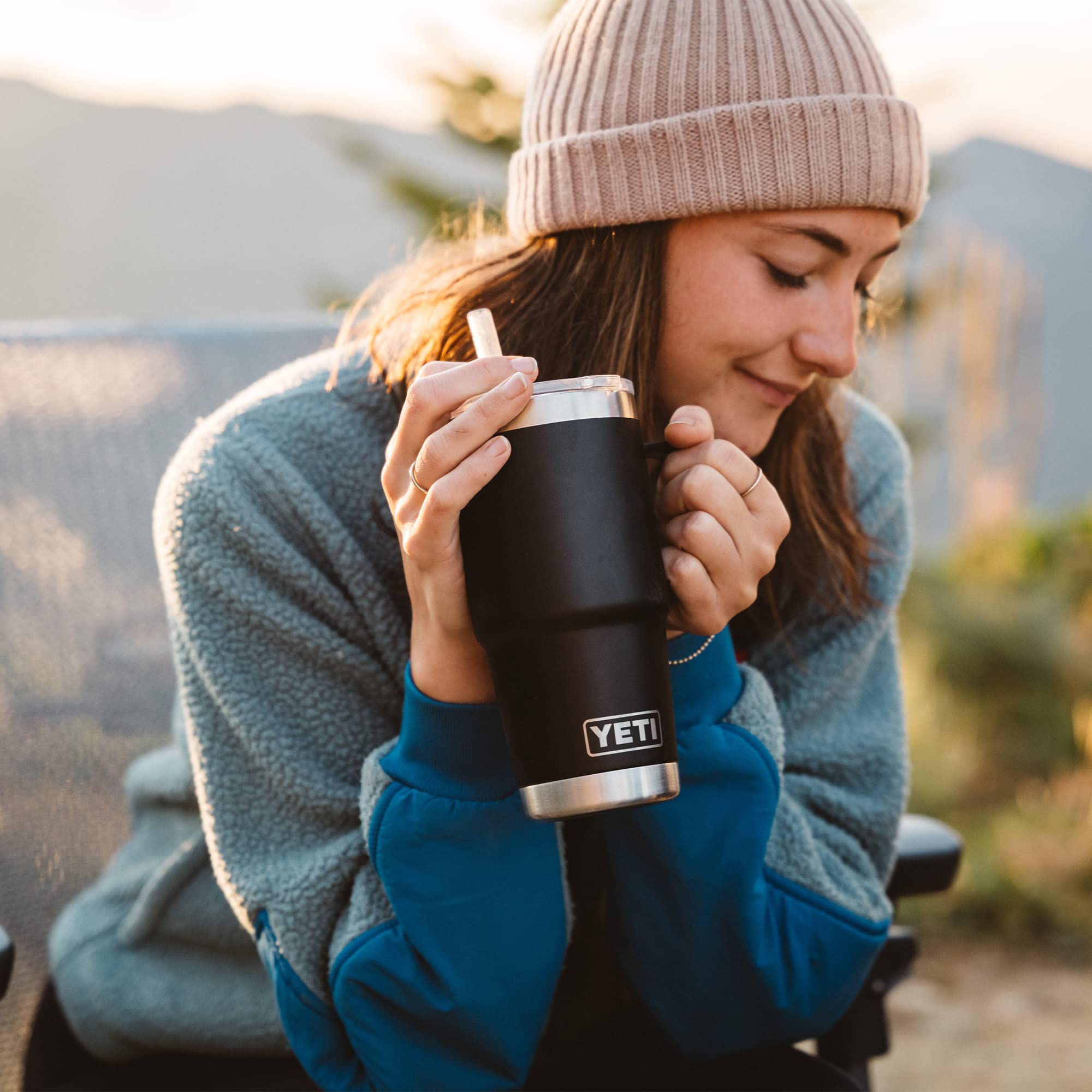 Foto 3 pulgar | Taza Yeti Rambler de 750 ml con Tapa de Pajita con Aislamiento al Vacío Negro - Venta Internacional
