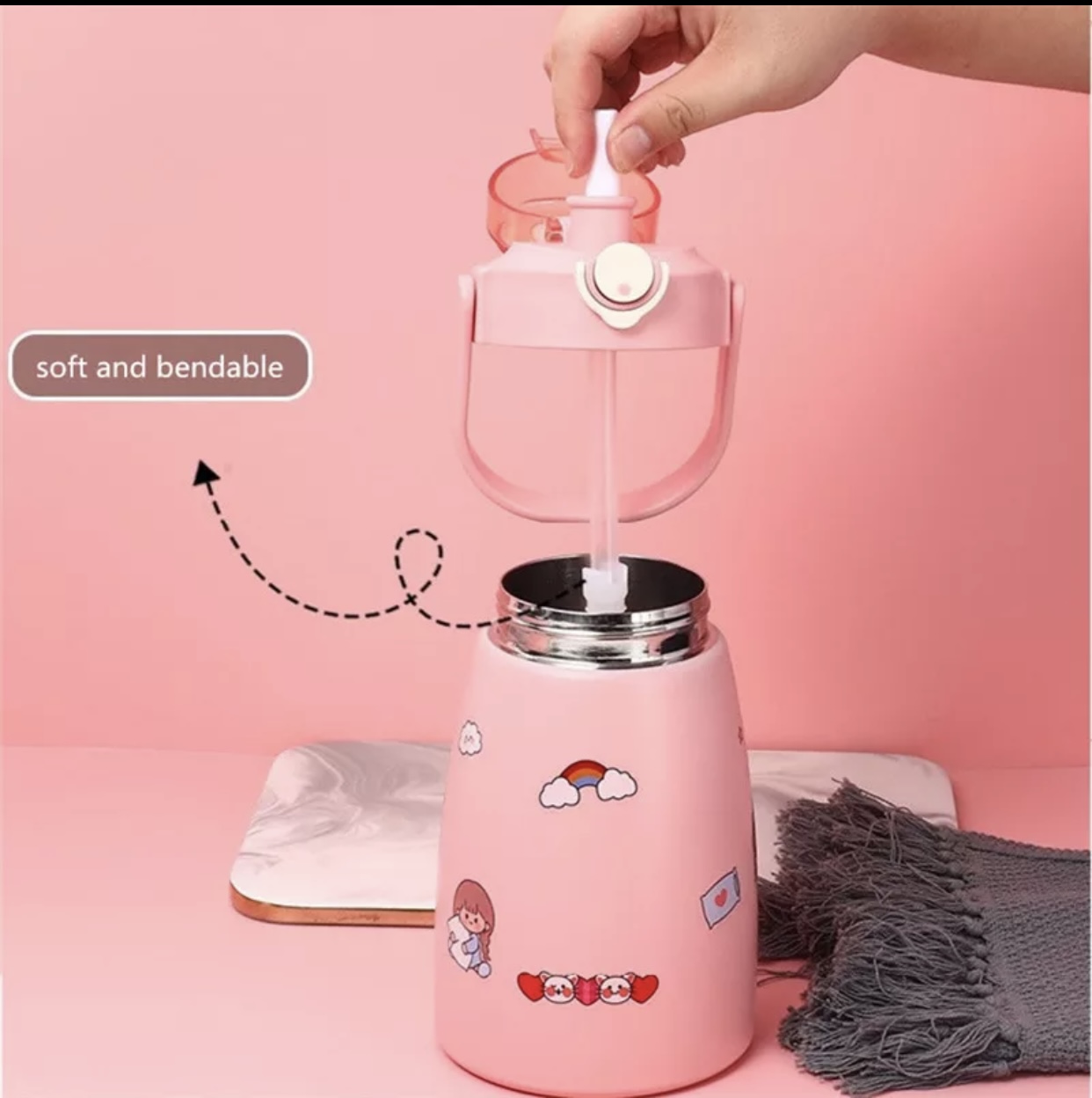 Foto 4 pulgar | Termo Kawaii De 750ml Con Popote Estampas Y Charms Resistente Rosa