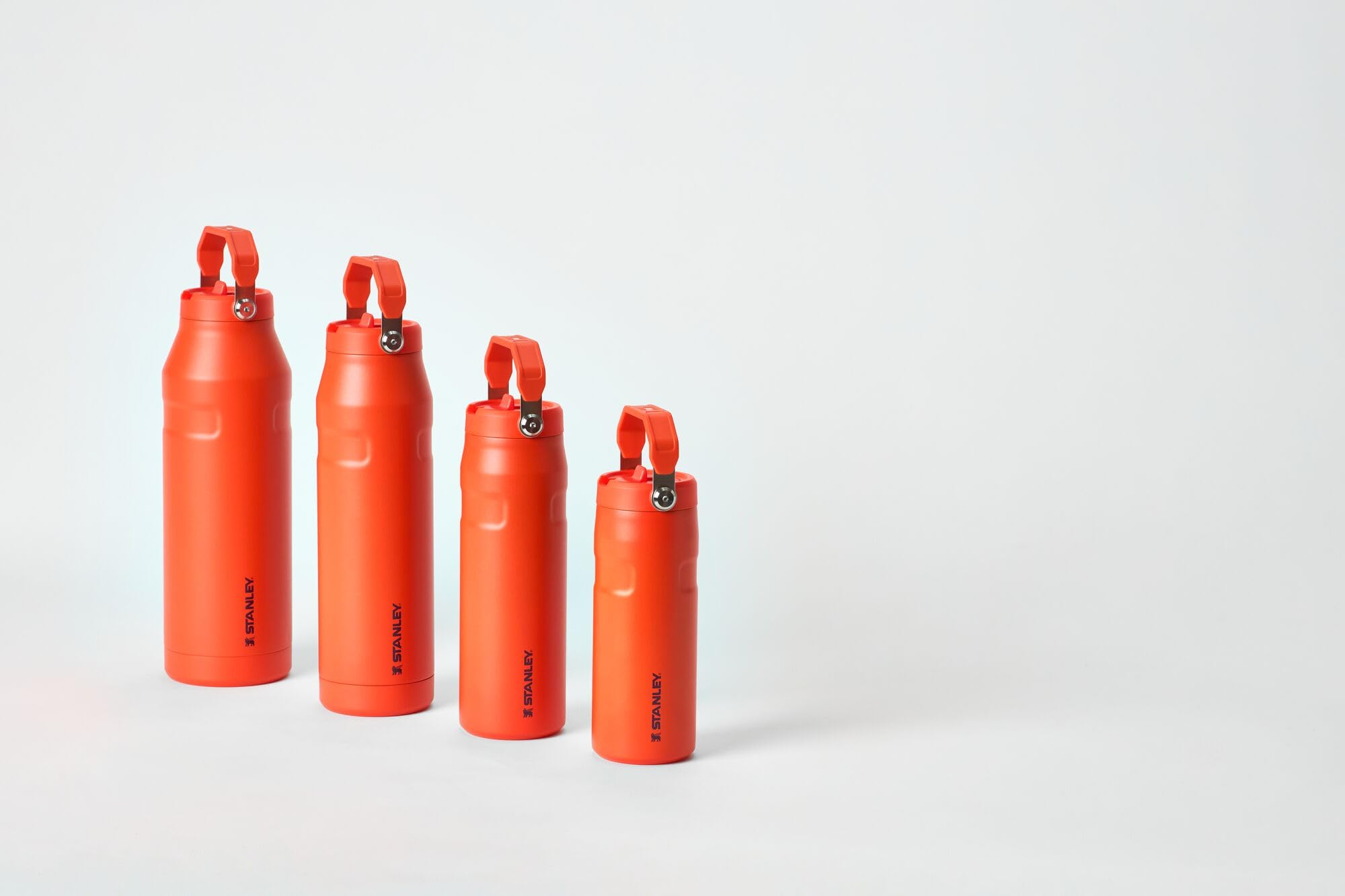 Foto 4 pulgar | Botella De Agua Stanley Iceflow Flip Straw 2.0, 500 Ml, Tigerlily - Venta Internacional.