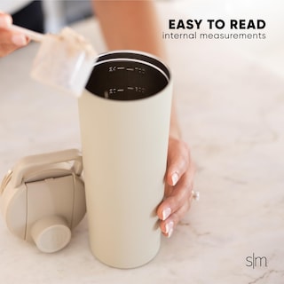 Foto 5 | Botella Mezcladora Simple Modern Rally Collection Baja Mix 700 Ml - Venta Internacional.