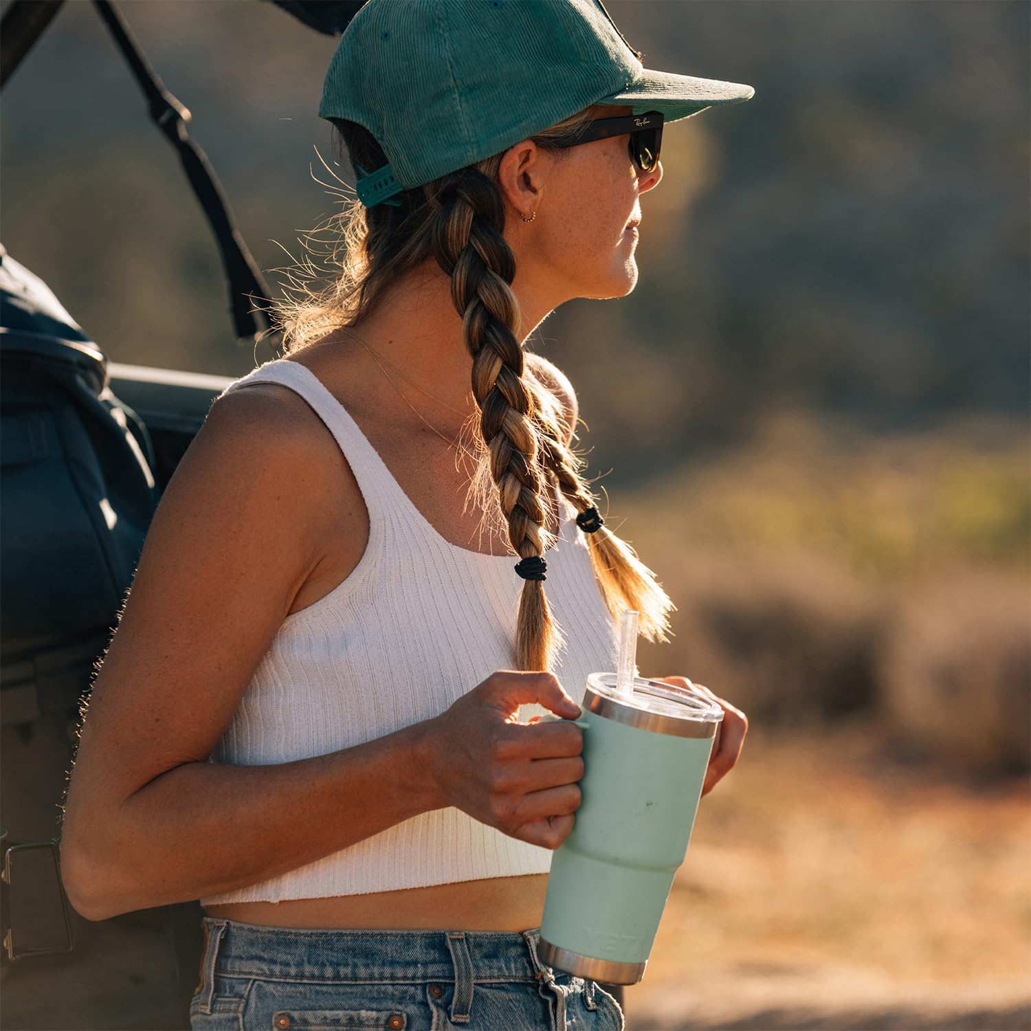 Foto 2 | Vaso Yeti Rambler De 750 Ml Con Asa Y Tapa Con Pajita, Color Azul - Venta Internacional.