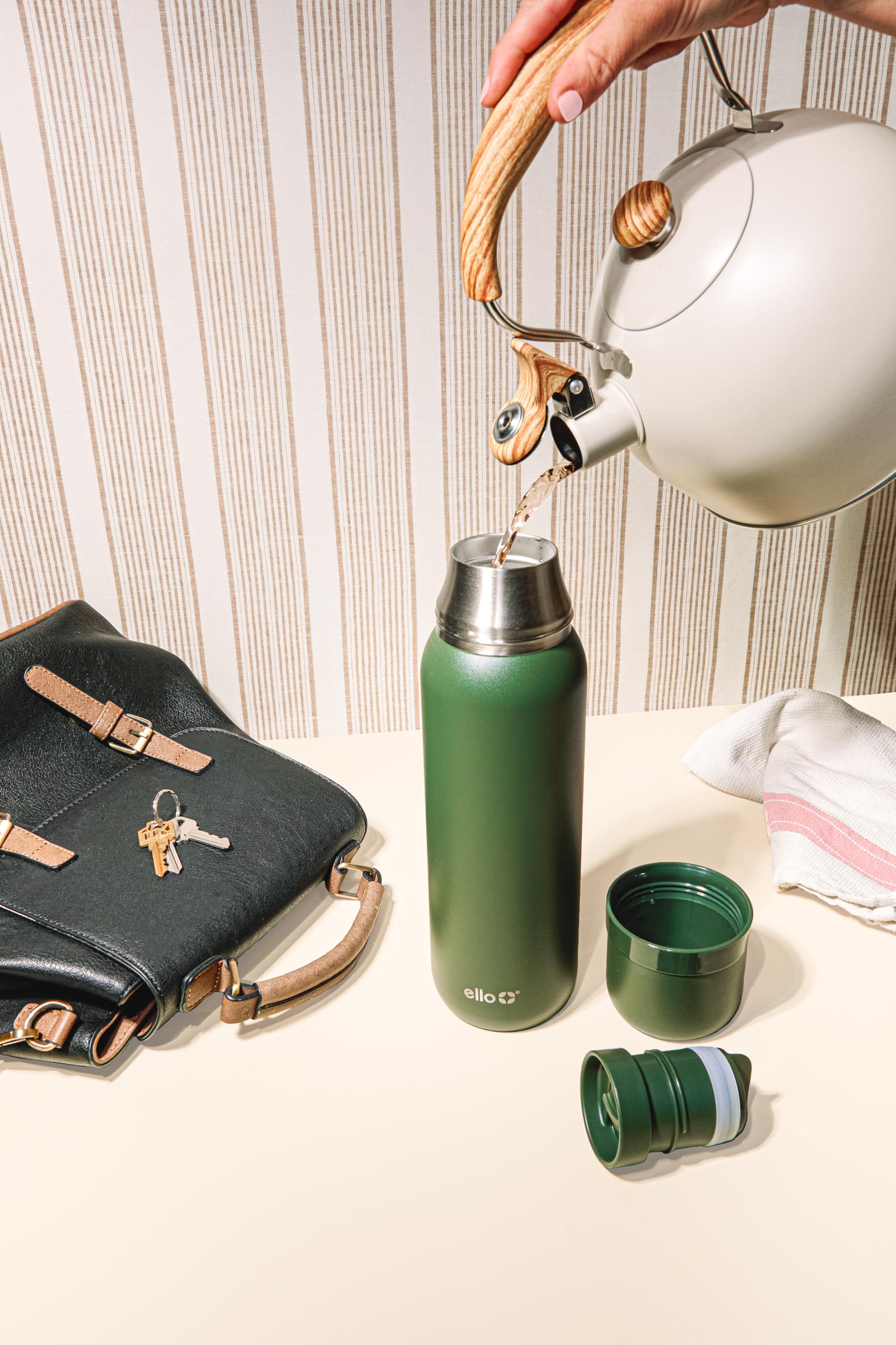 Foto 2 | Thermos Ello Therma 946ml Con Aislamiento De Acero Inoxidable, Color Verde - Venta Internacional.