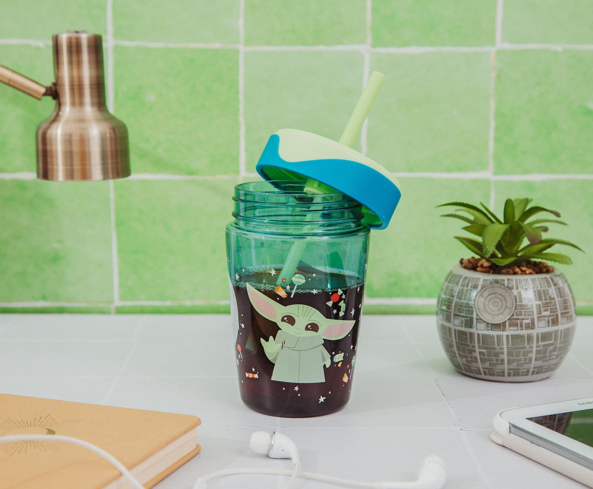 Foto 5 | Vaso De Viaje Plateado Buffalo Star Wars The Mandalorian Grogu Kids De Plástico, 530 Ml - Venta Internacional.