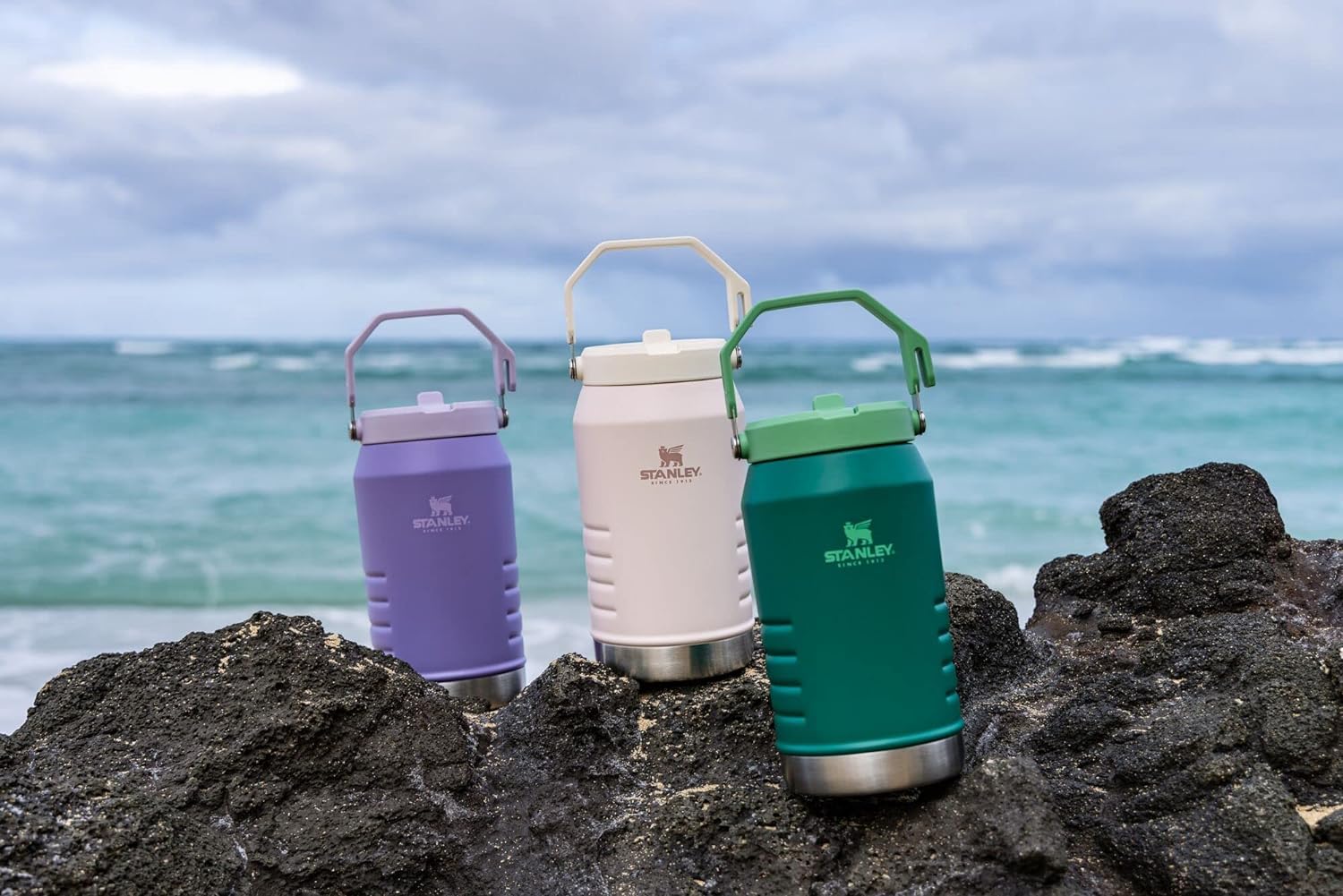 Foto 7 pulgar | Jarra De Agua Stanley Iceflow Flip Straw, 1,9 L, Acero Inoxidable Con Aislamiento - Venta Internacional.