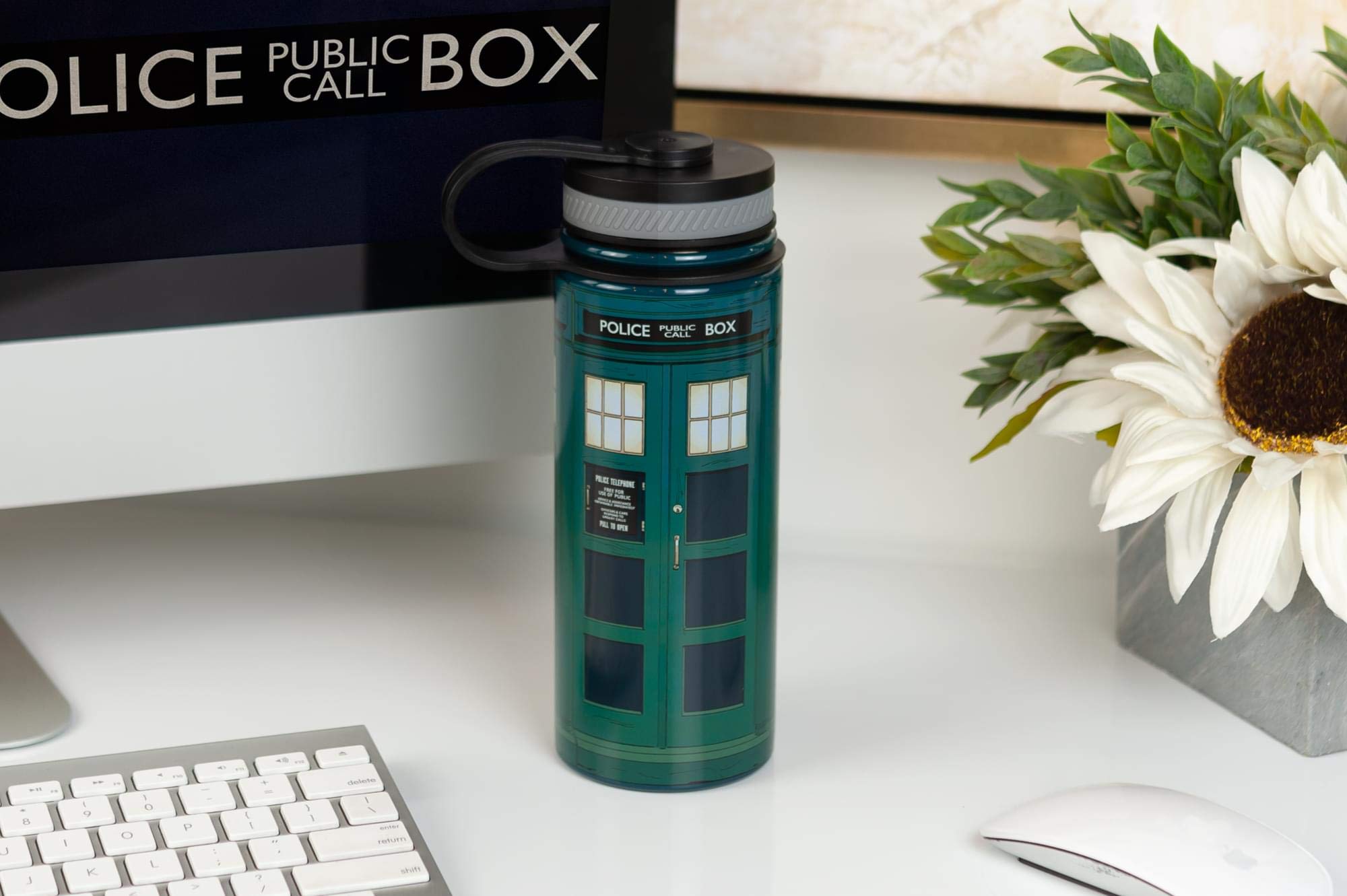 Foto 7 pulgar | Botella De Agua Doctor Who Tardis De Acero Inoxidable 550 Ml - Venta Internacional.