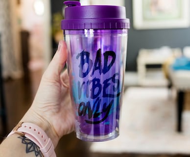 Foto 4 | Taza De Viaje Silver Buffalo Disney Villains 480 Ml Bad Vibes - Venta Internacional.