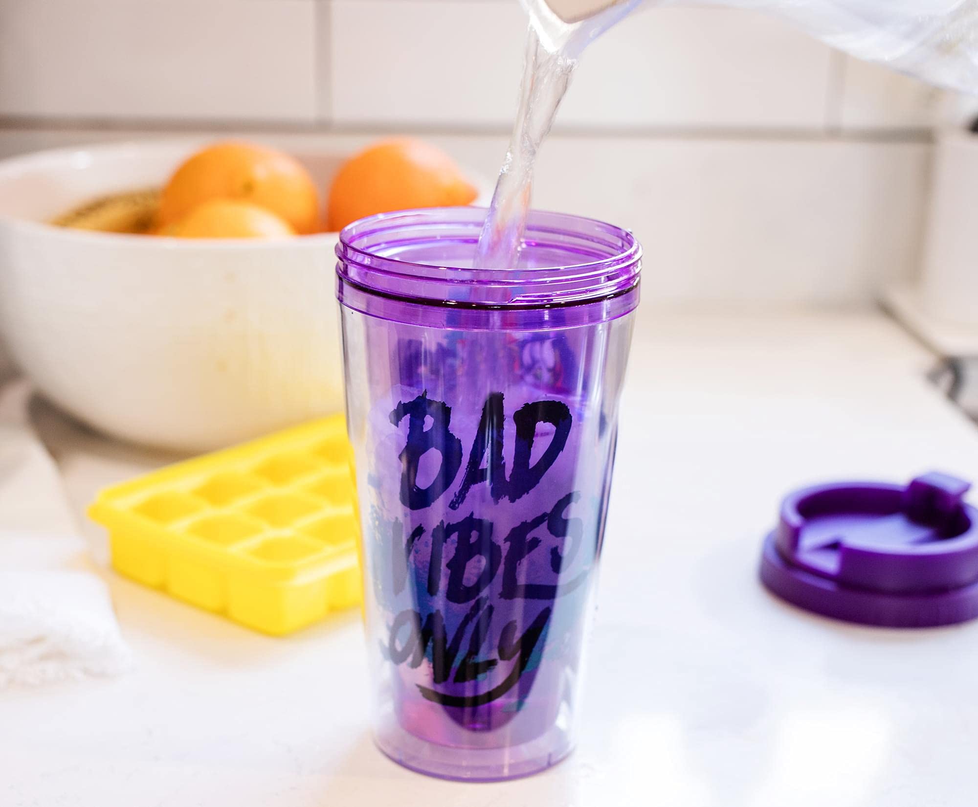 Foto 7 pulgar | Taza De Viaje Silver Buffalo Disney Villains  480 Ml  Bad Vibes - Venta Internacional.