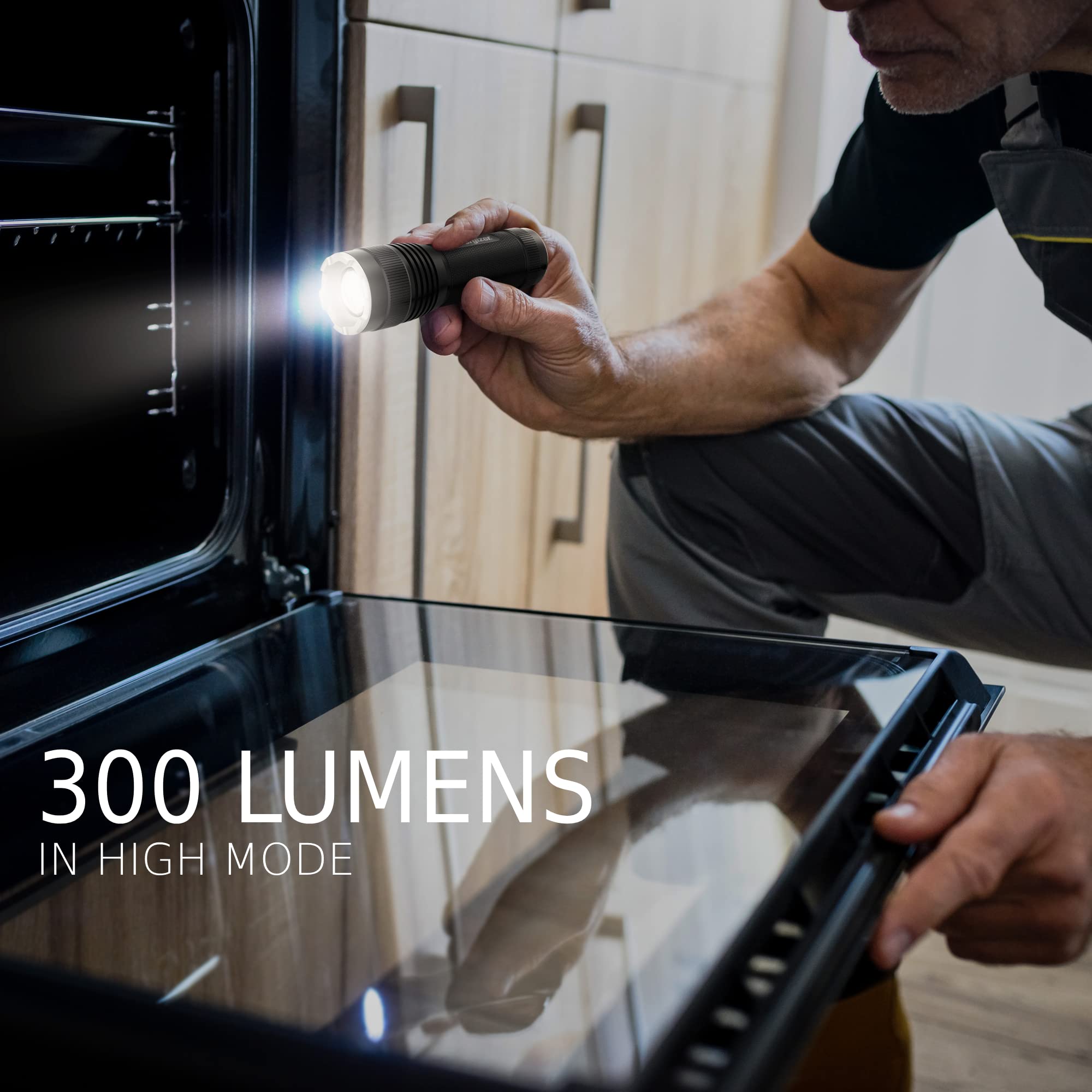 Foto 7 pulgar | Linterna Eveready S300 Pro Led 300 Lúmenes Ipx4 Resistente Al Agua (paquete De 4) - Venta Internacional.