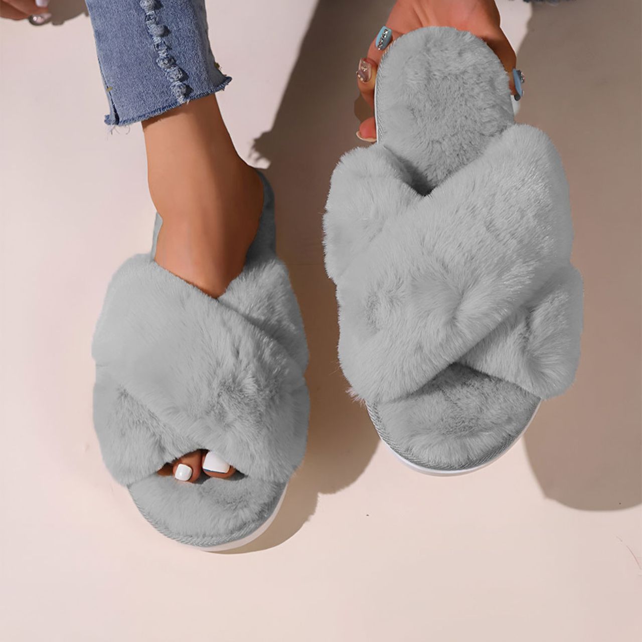 Foto 4 | Pantuflas Antideslizantes Bluelander Gris Cruzadas