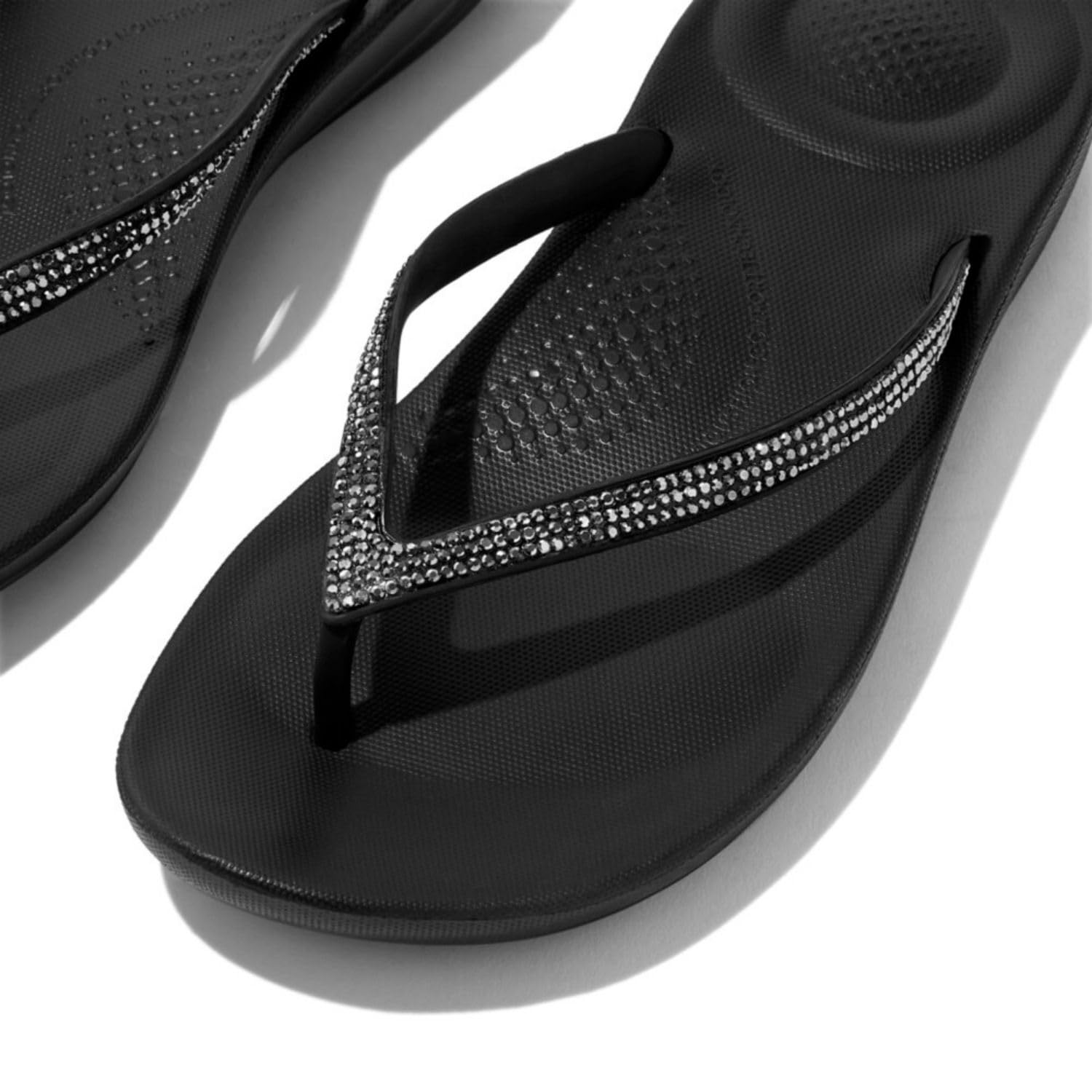 Foto 5 pulgar | Chanclas Fitflop Iqushion Sparkle Ergonómicas Para Mujer, Color Negro - Venta Internacional.