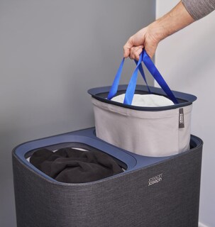 Foto 4 | Cesto De Ropa Joseph Joseph Tota, 90 Litros, Con 2 Bolsas, Negro Carbón - Venta Internacional.