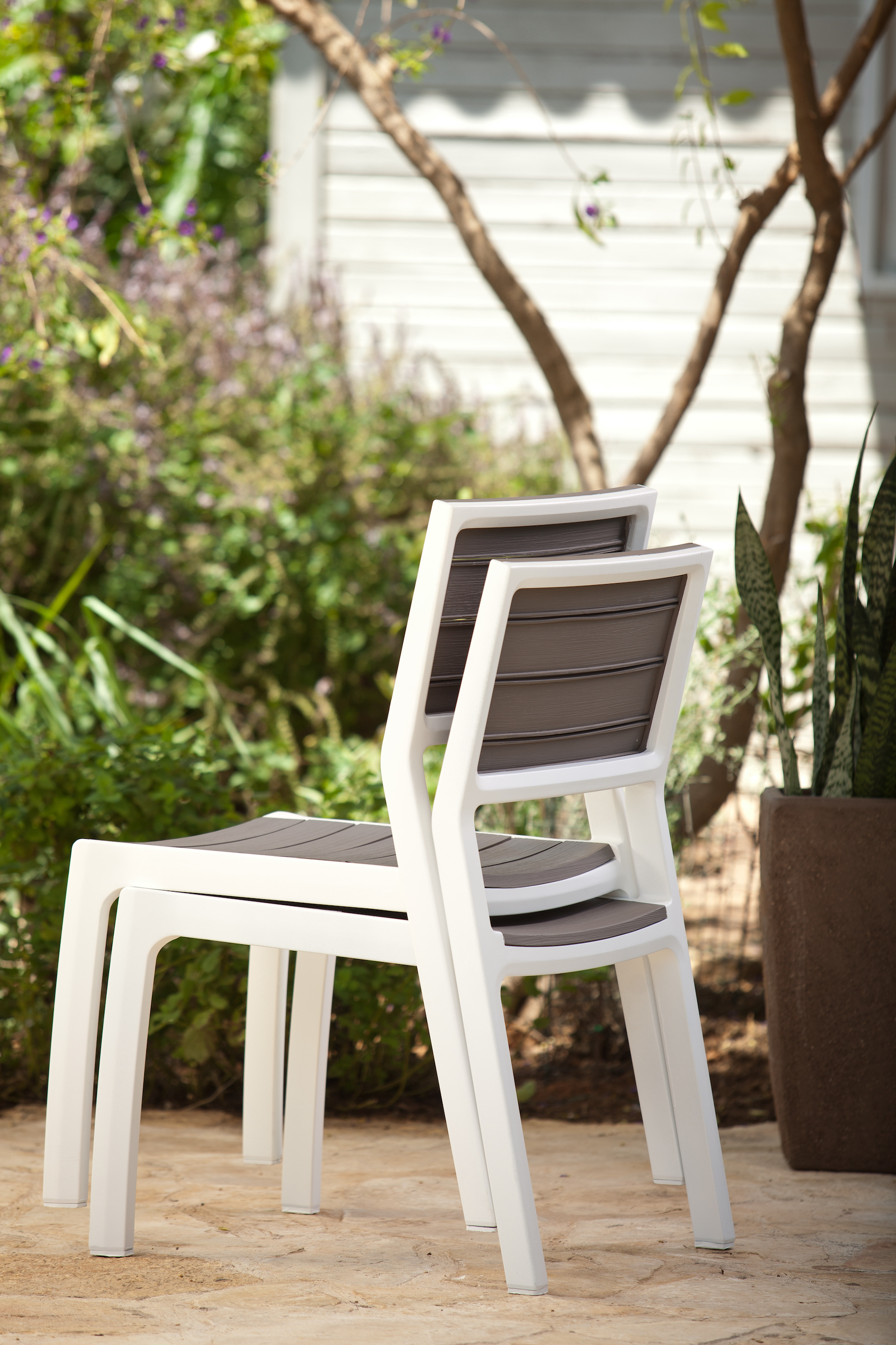 Foto 7 | Paquete De 2 Sillas De Jardin Harmony Con Textura De Madera Color Blanco Y Capuchino