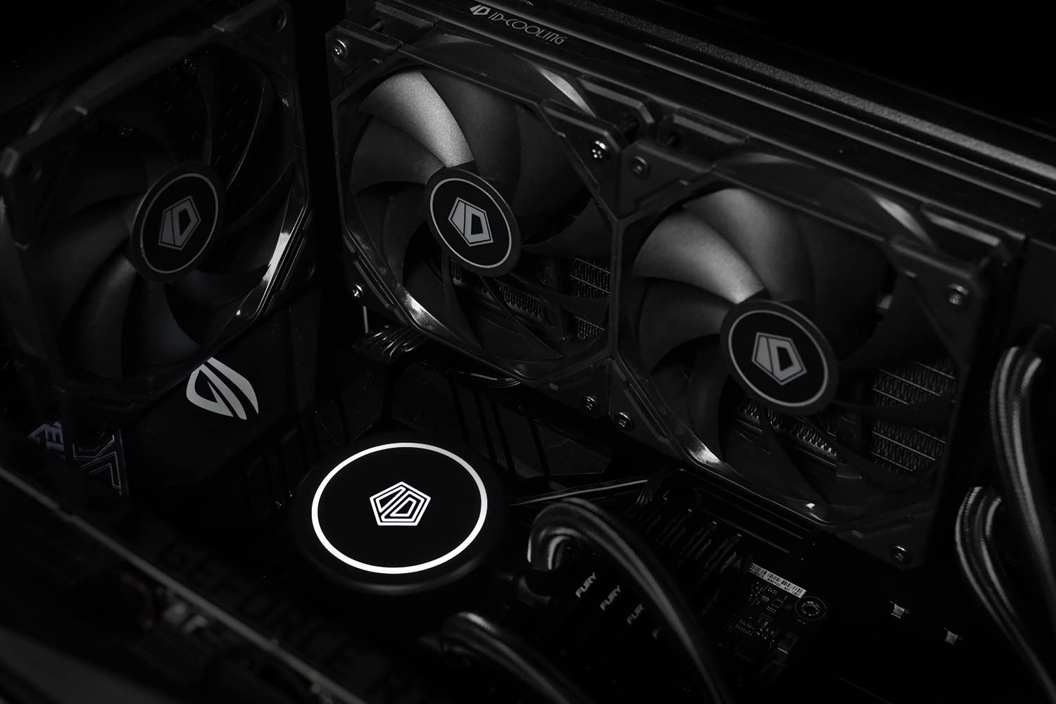 Foto 5 | Enfriador De Agua Para Cpu Id-cooling Frostflow X 240 Aio 240 Mm Led Blanco - Venta Internacional.