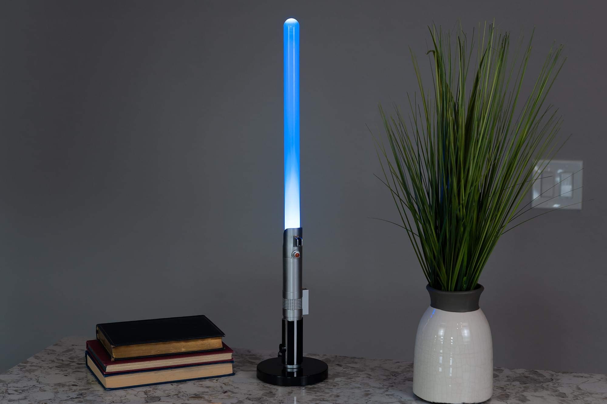 Foto 7 pulgar | Lámpara Led Star Wars Luke Skywalker Lightsaber 60 Cm - Venta Internacional.