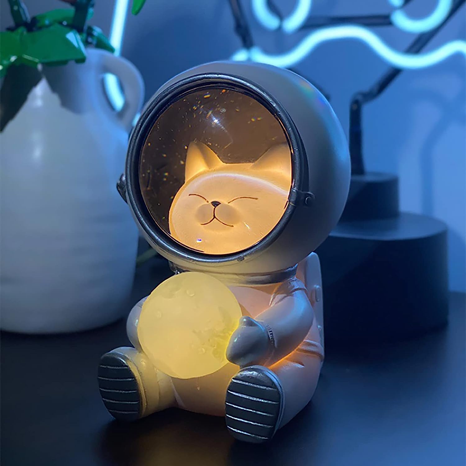 Venta Internacional - Luz Nocturna Led Astronaut Animal Spaceman de Resina