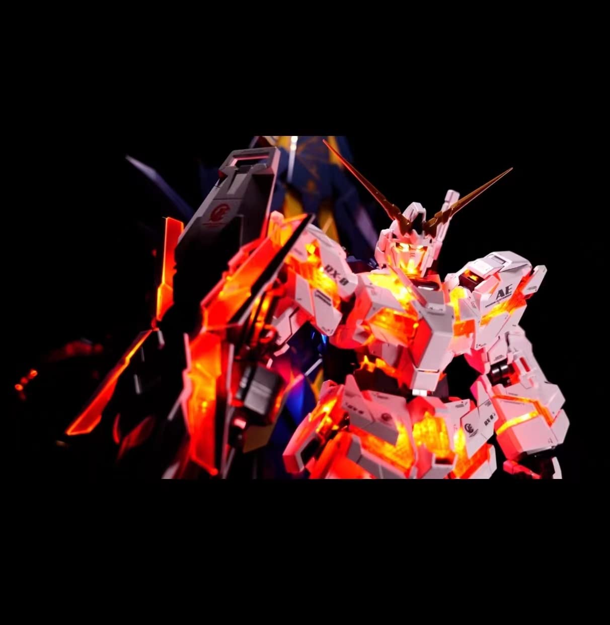Foto 5 | Unidad Led Para Gundam Pg Unicorn 1/60 Con Cuerpo Rojo - Venta Internacional.