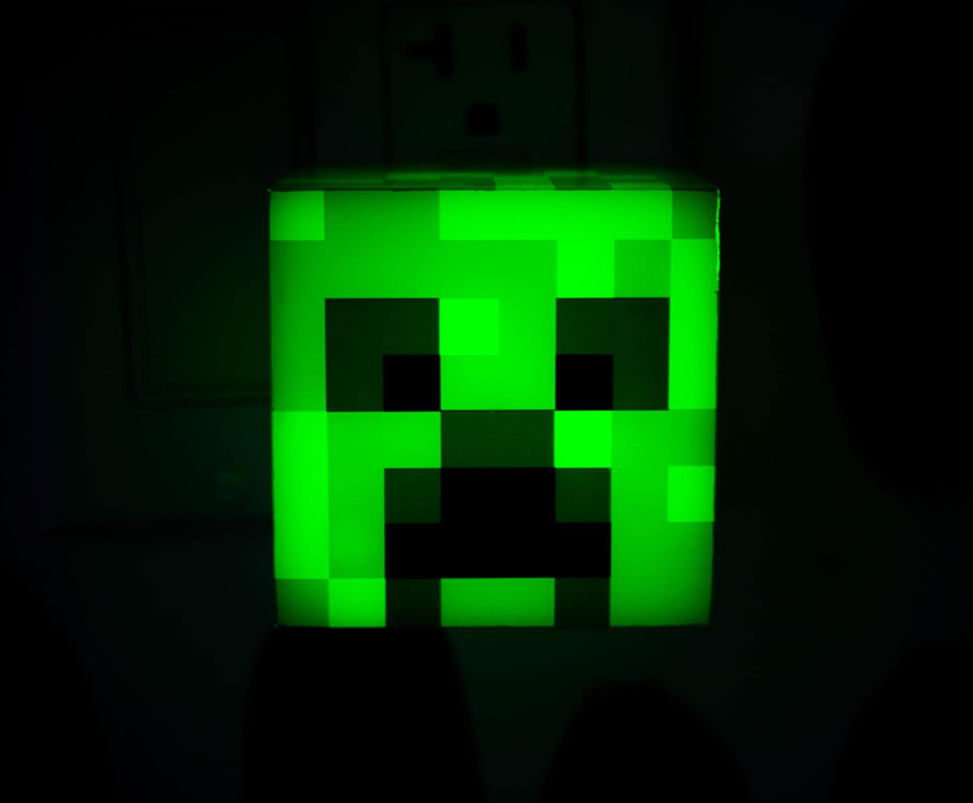 Foto 3 pulgar | Luz Nocturna Minecraft Green Creeper Con Sensor Automático De Luz Led - Venta Internacional.