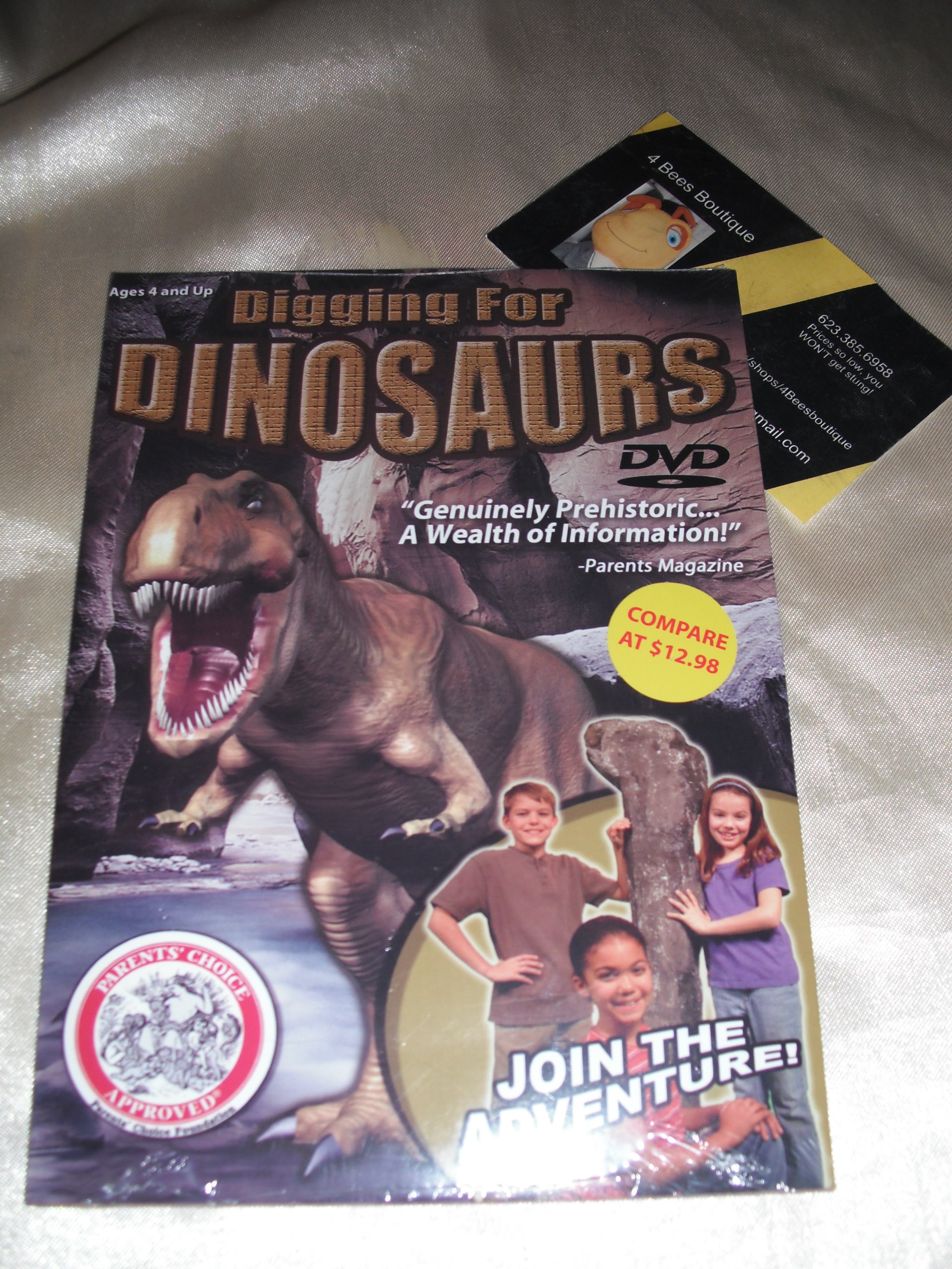 Foto 2 pulgar | Dvd En Busca De Dinosaurios - Venta Internacional.