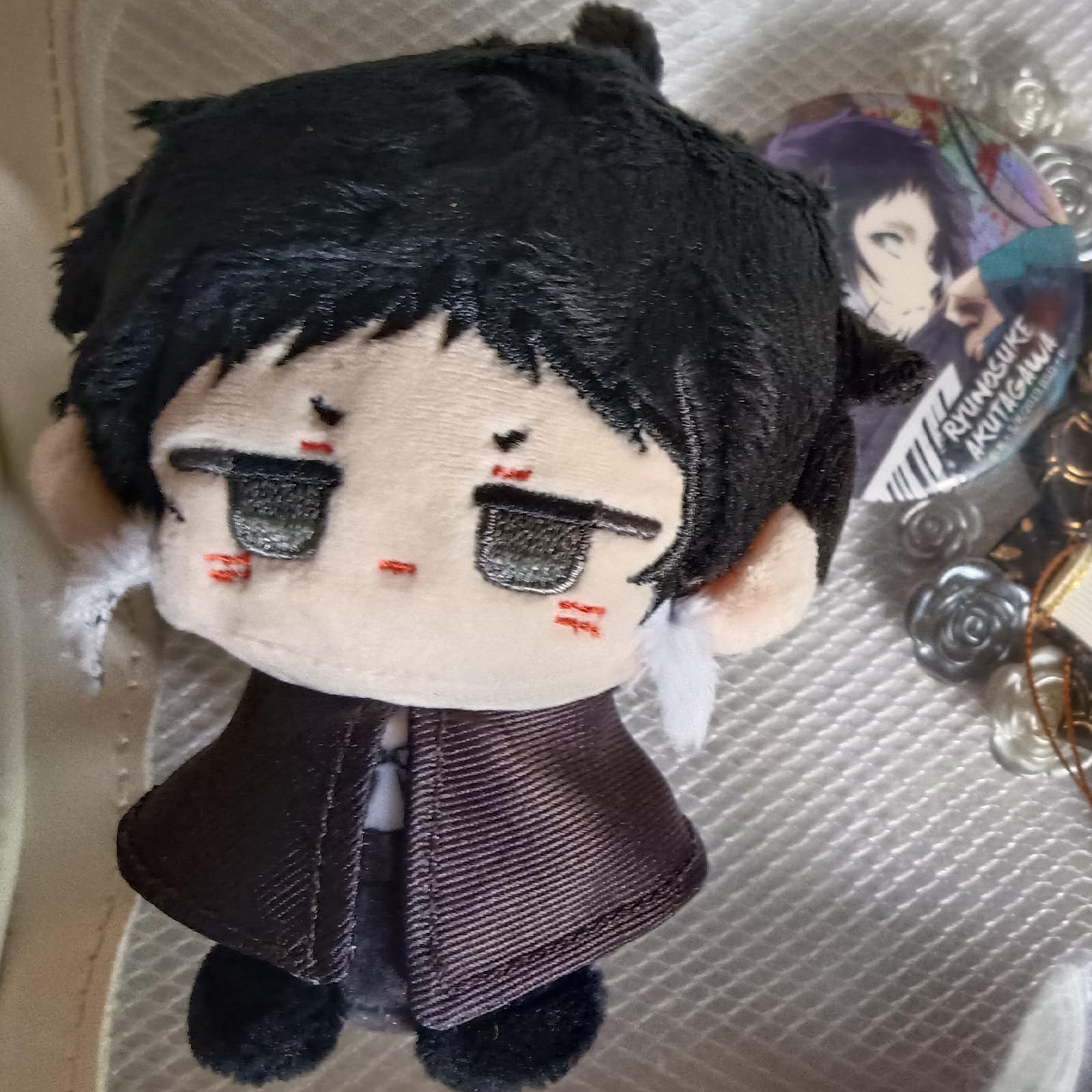 Foto 5 pulgar | Llavero De Felpa Calembou Anime Ryunosuke Akutagawa 10 Cm - Venta Internacional.