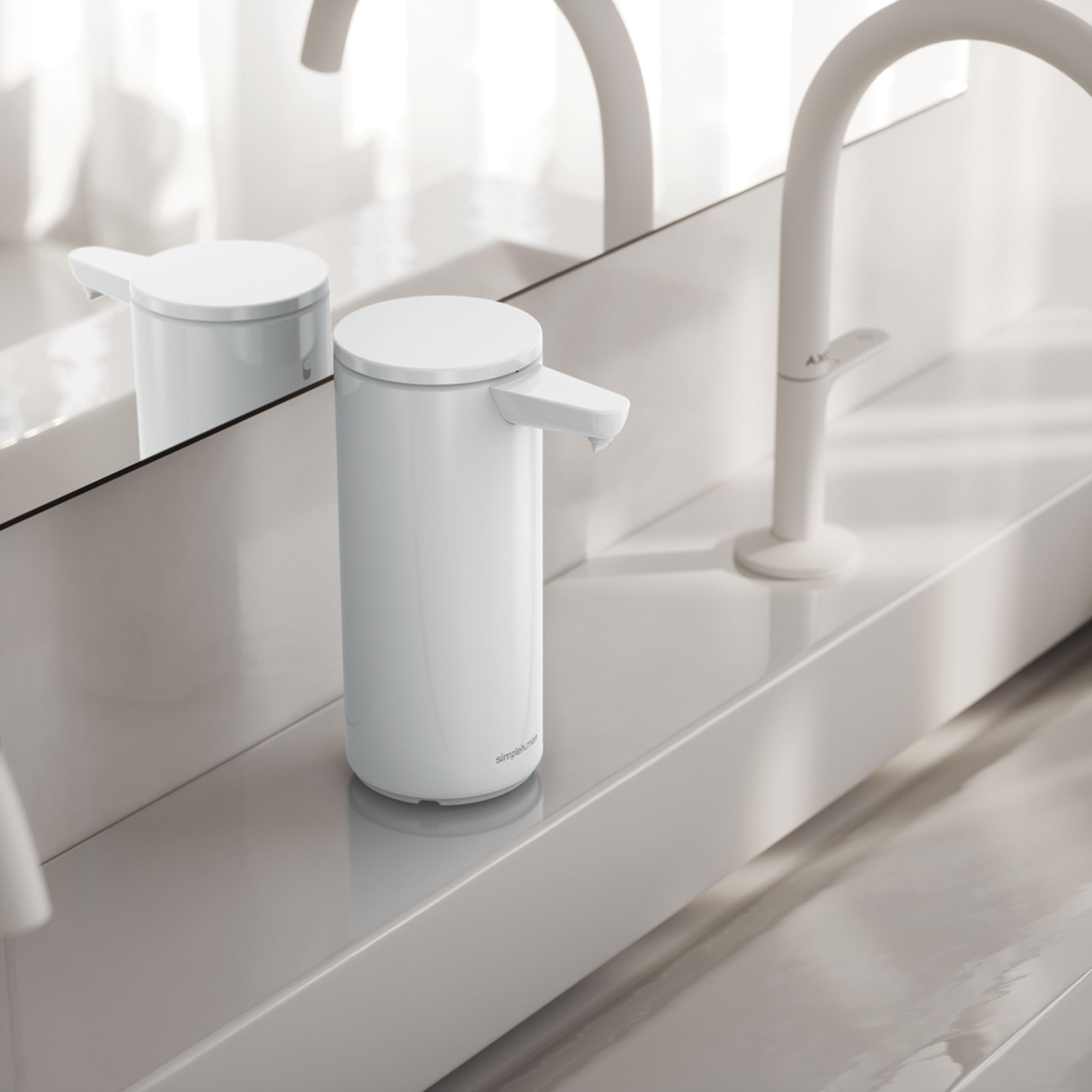 Foto 3 pulgar | Bomba Automática Con Sensor Recargable Simplehuman 270 Ml Blanca - Venta Internacional.