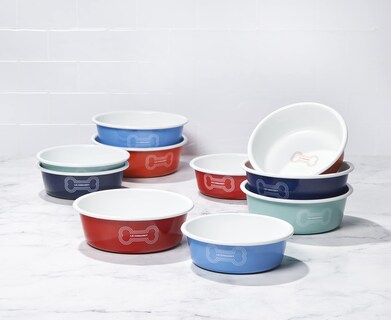 Foto 6 | Cuenco Para Perros Le Creuset, Esmaltado Sobre Acero, Tamaño Mediano, 950 Ml, Rojo - Venta Internacional.
