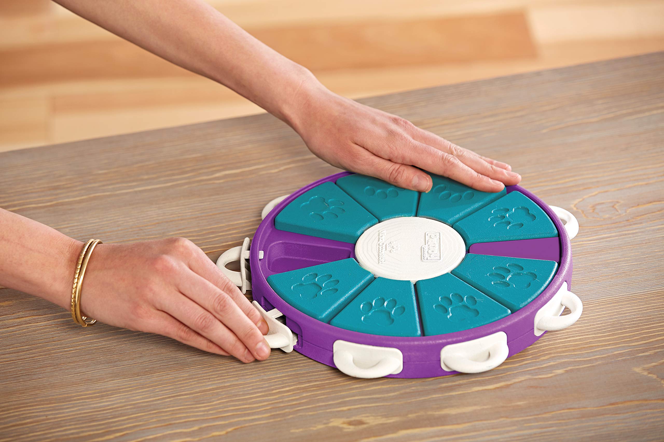 Foto 7 pulgar | Juguete Para Perros Outward Hound Nina Ottosson Dog Twister Level 3, Color Morado - Venta Internacional.