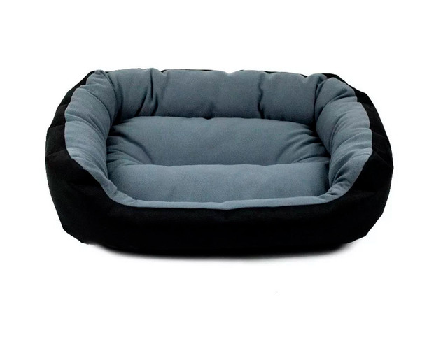 Pets Apparel Negra / Gris Chica