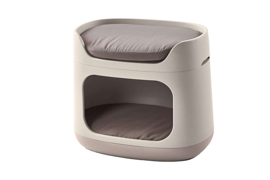 Casa, Transportadora Y Camas (3 En 1)  Para Mascotas Marca Curver
