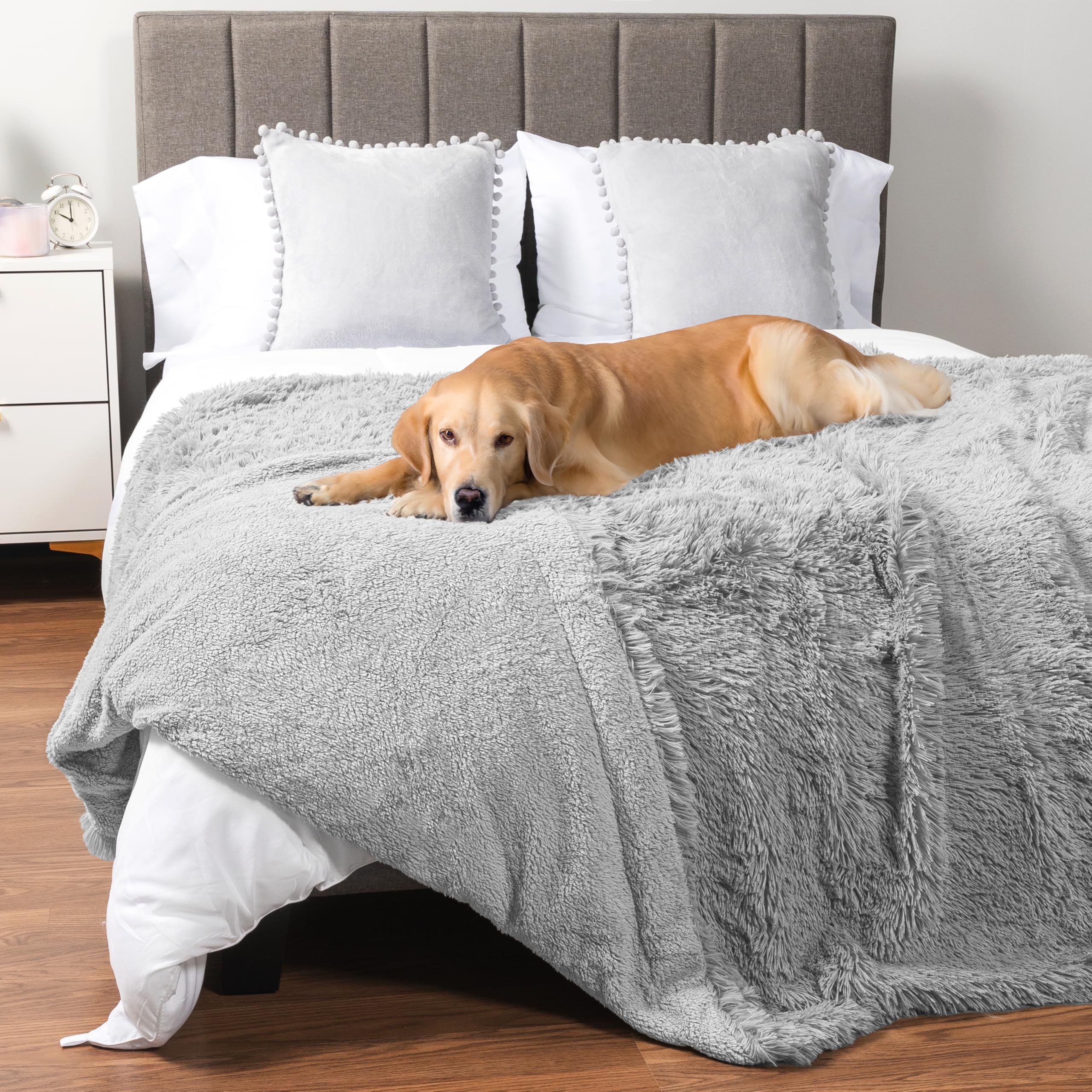 Foto 1 | Manta Impermeable Petami Para Perro Grande, 60 X 80 Cm, Color Gris Claro - Venta Internacional.
